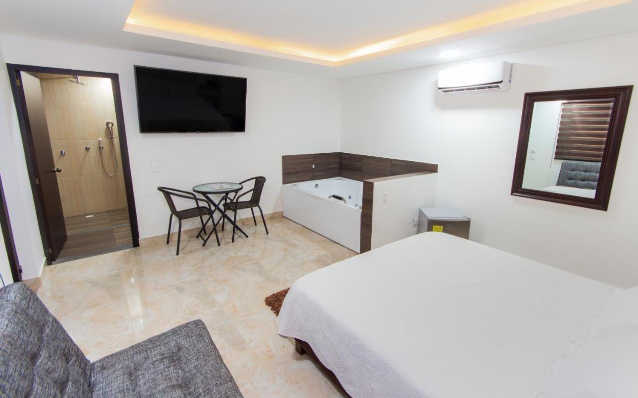 Hotel 0Asis De La Colina Boutique Girardot Bagian luar foto